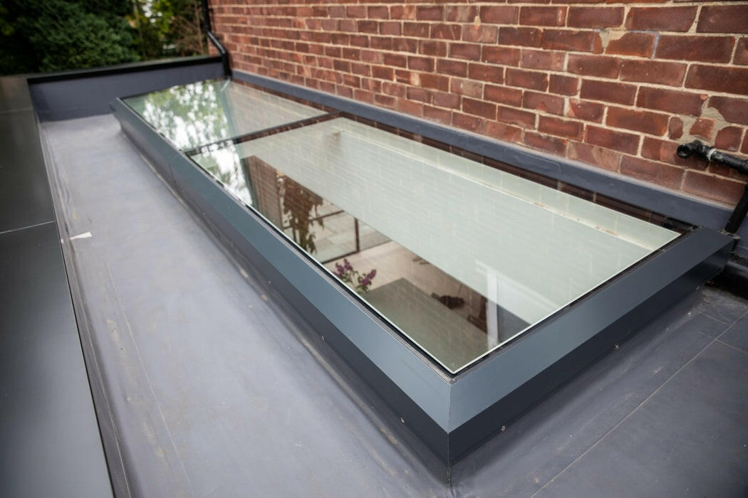 2500 x 2500 mm Electric Opening Glass Link Modular Skylight (1 Fixed 1 Opening).