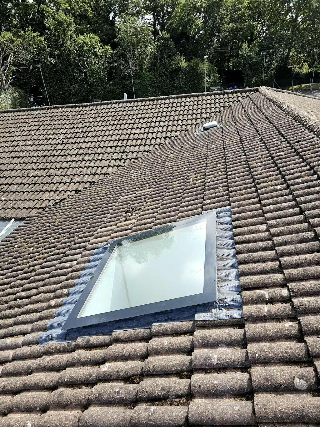 600 x 2000 mm LD Frameless Triple Glazed Pitched Roof Skylight.
