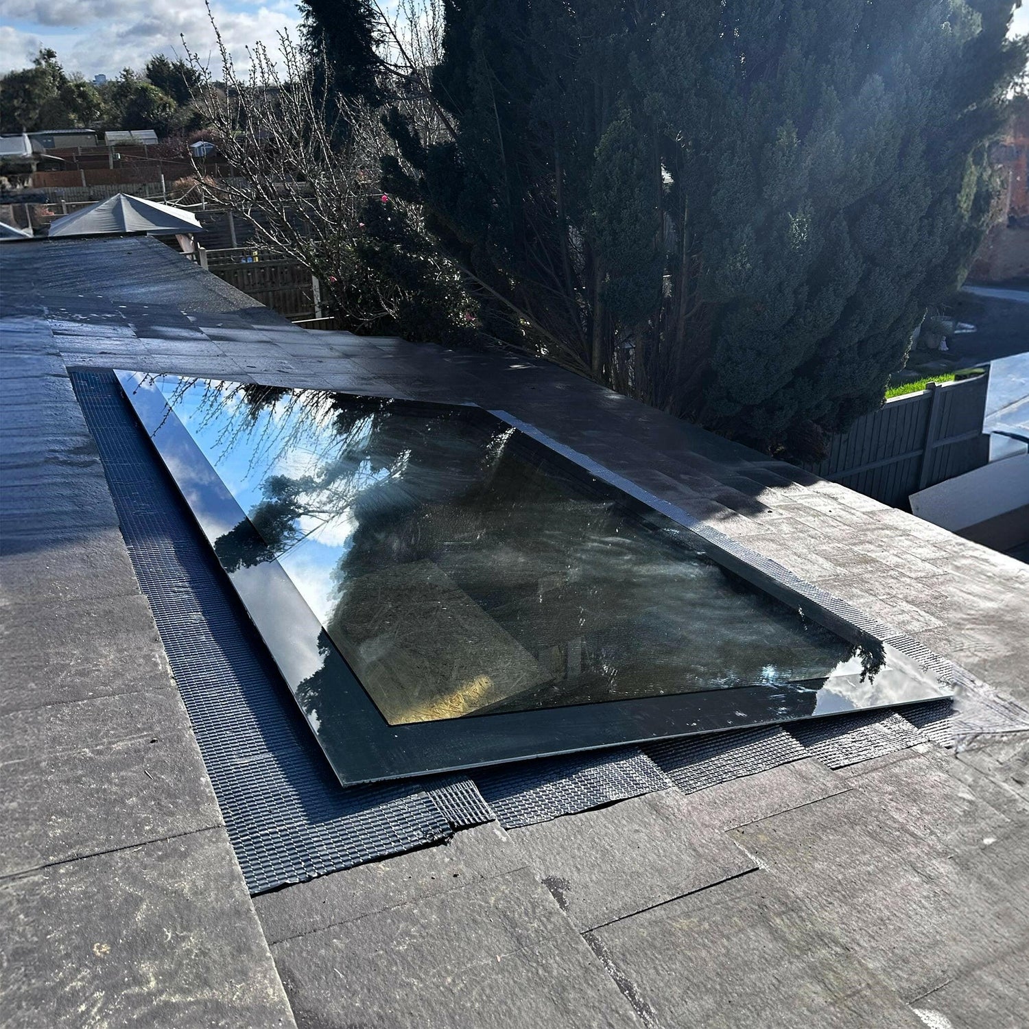 Custom Size Frameless Triple Glazed Flat and Pitched Roof Skylight Onl ...
