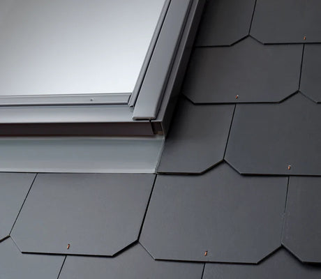 94x98 cm VELUX Pro+ EDL PK04 2000 Slate Flashing with Insulation | Grey Aluminium Finish